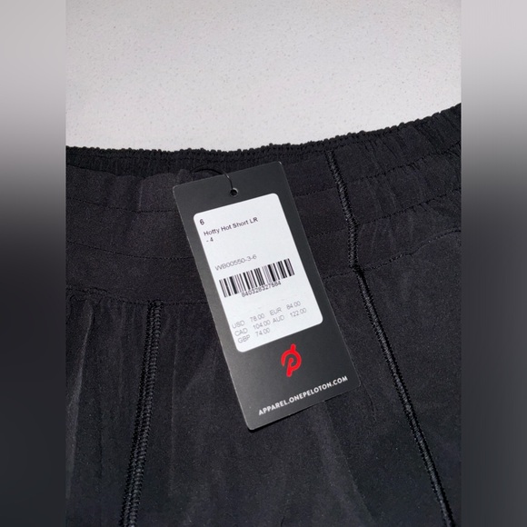 LULULEMON X PELOTON Hotty Hot Short LR - Picture 8 of 10